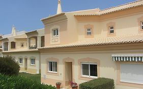 Fairviews Villa On Boavista Golf Resort