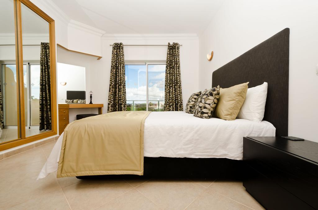Fairviews Villa On Boavista Golf Resort Lagos Kamer foto
